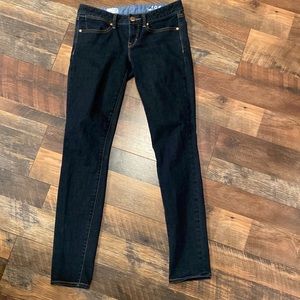 Gap size 26 skinny jeans